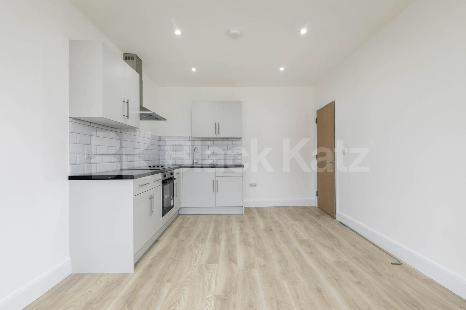 Recently Refurbished Apartment Headstone Road, Harrow-on-the-Hill
